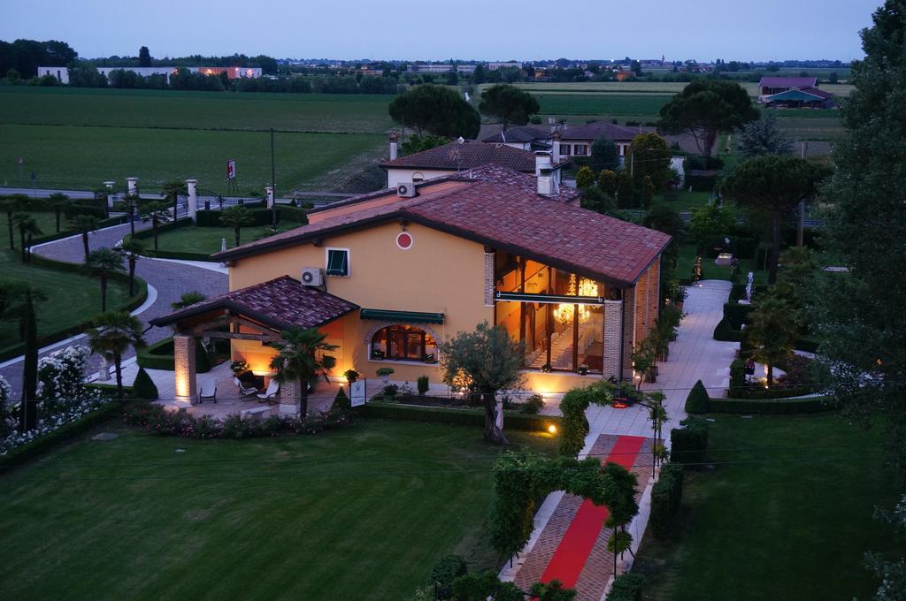 Agriturismo Fondo San Benedetto Correzzola Exterior foto